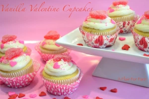 Vanilla Valentine Cupcakes